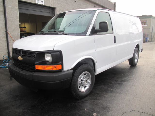 2013 Chev Express 2500 One Owner Only 28,000K