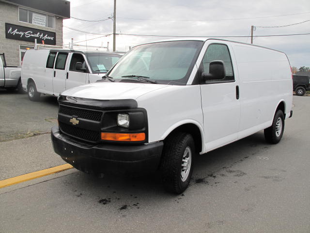 2013 Chev Express 2500 Only 57,000K Lease TO Own