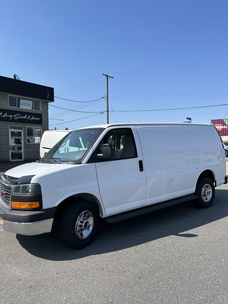 2015 GMC Savana 2500 Only 82,000K Lease TO Own