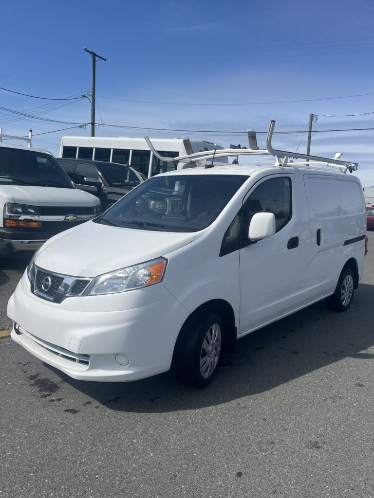 2017 Nissan NV 200 Only 92,000K