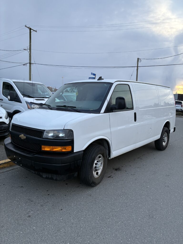 2021  Chev Express 2500