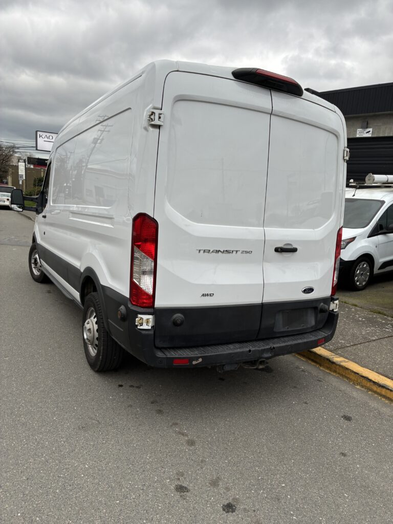 2021 Ford Transit 250 AWD